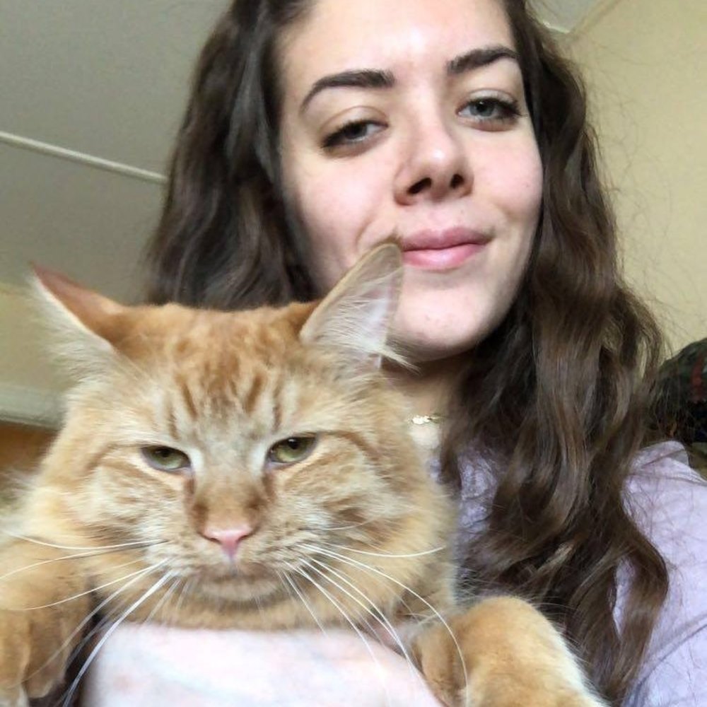 Meet your Posher, Hannah